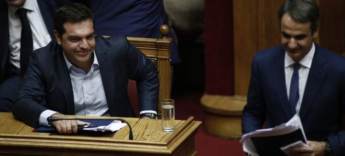 tsipras-mitsotakis-vouli-mazi-708